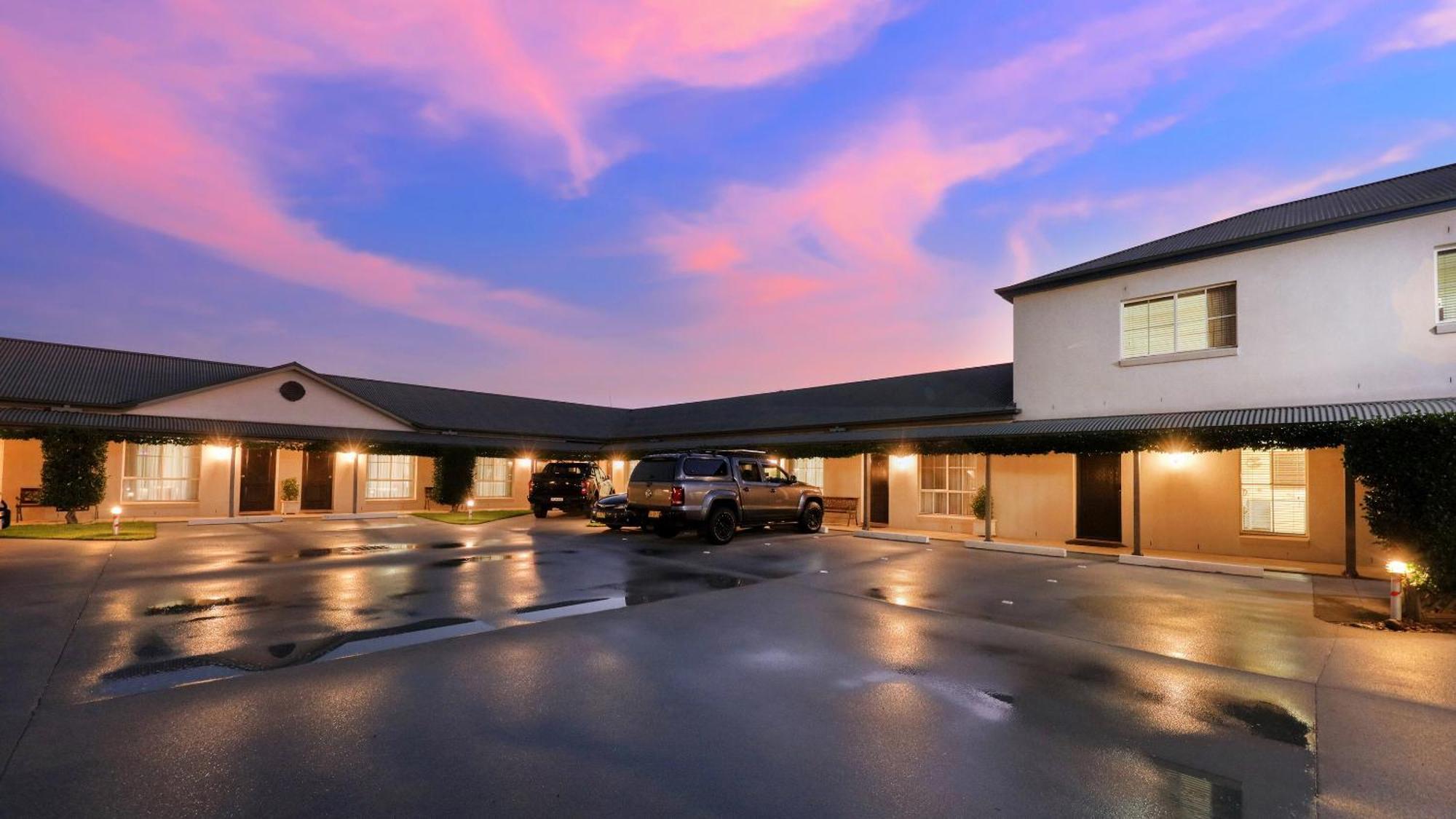 Breakout Motor Inn Cowra Buitenkant foto