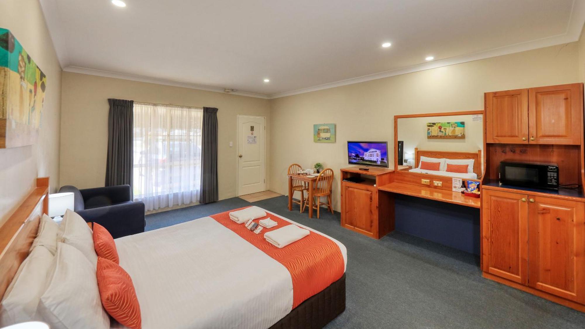 Breakout Motor Inn Cowra Buitenkant foto